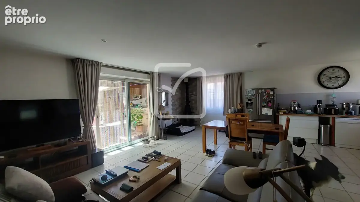Agréable plain-pied 3faces sur 680m2 et piscine - photo 6