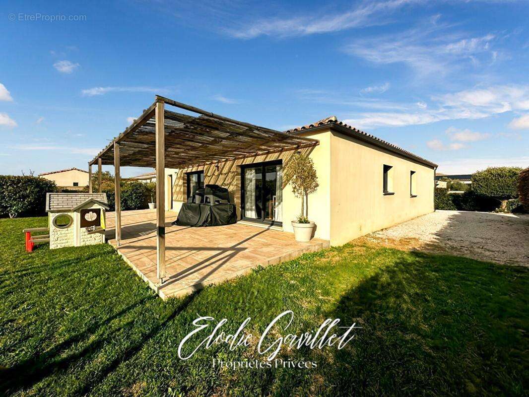 Maison à PENNAUTIER