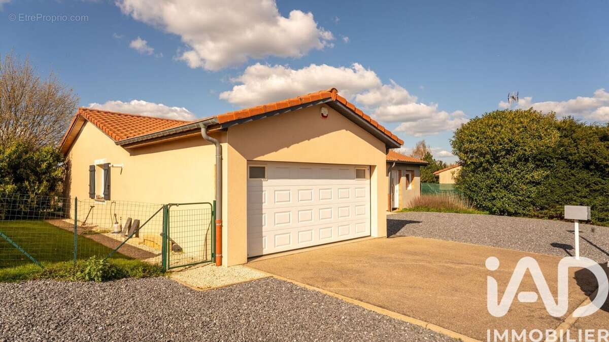 Photo 2 - Maison à AMNEVILLE