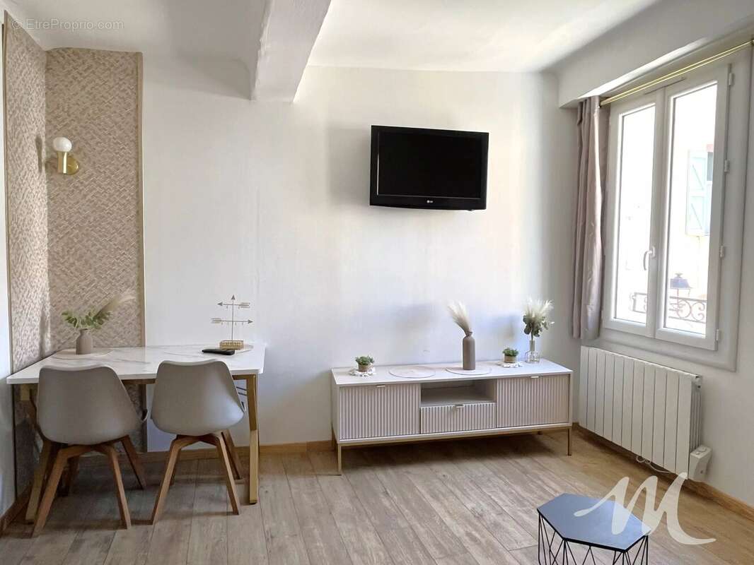 Appartement à BARJOLS
