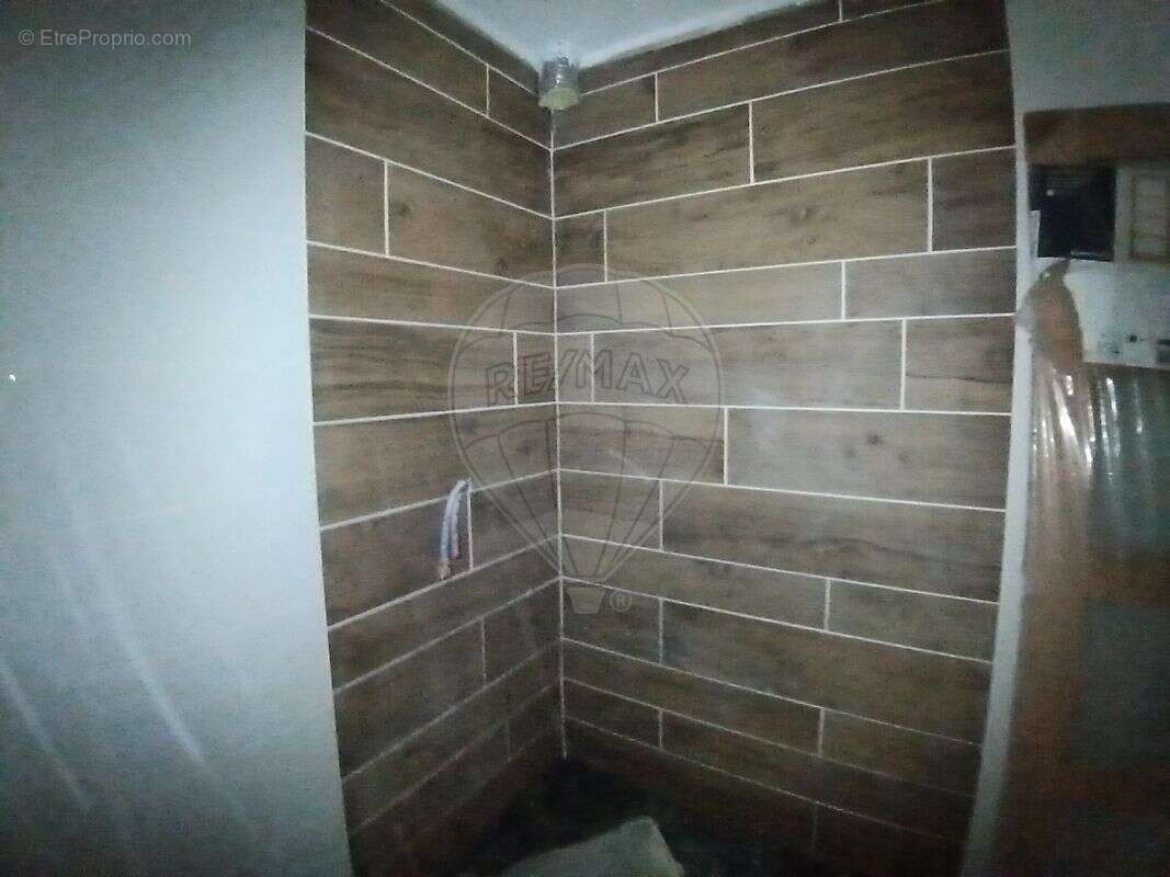 Appartement à SAINT-LAURENT-SUR-SAONE