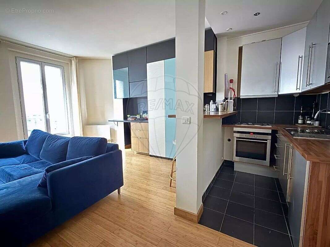 Appartement à PARIS-11E