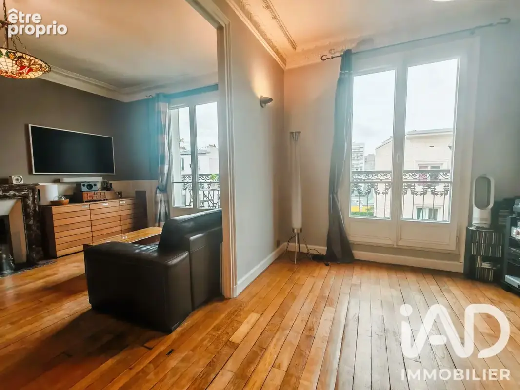 Appartement 3 pièces 64 m² · à Paris-15e · 64 m² · 650 000 €