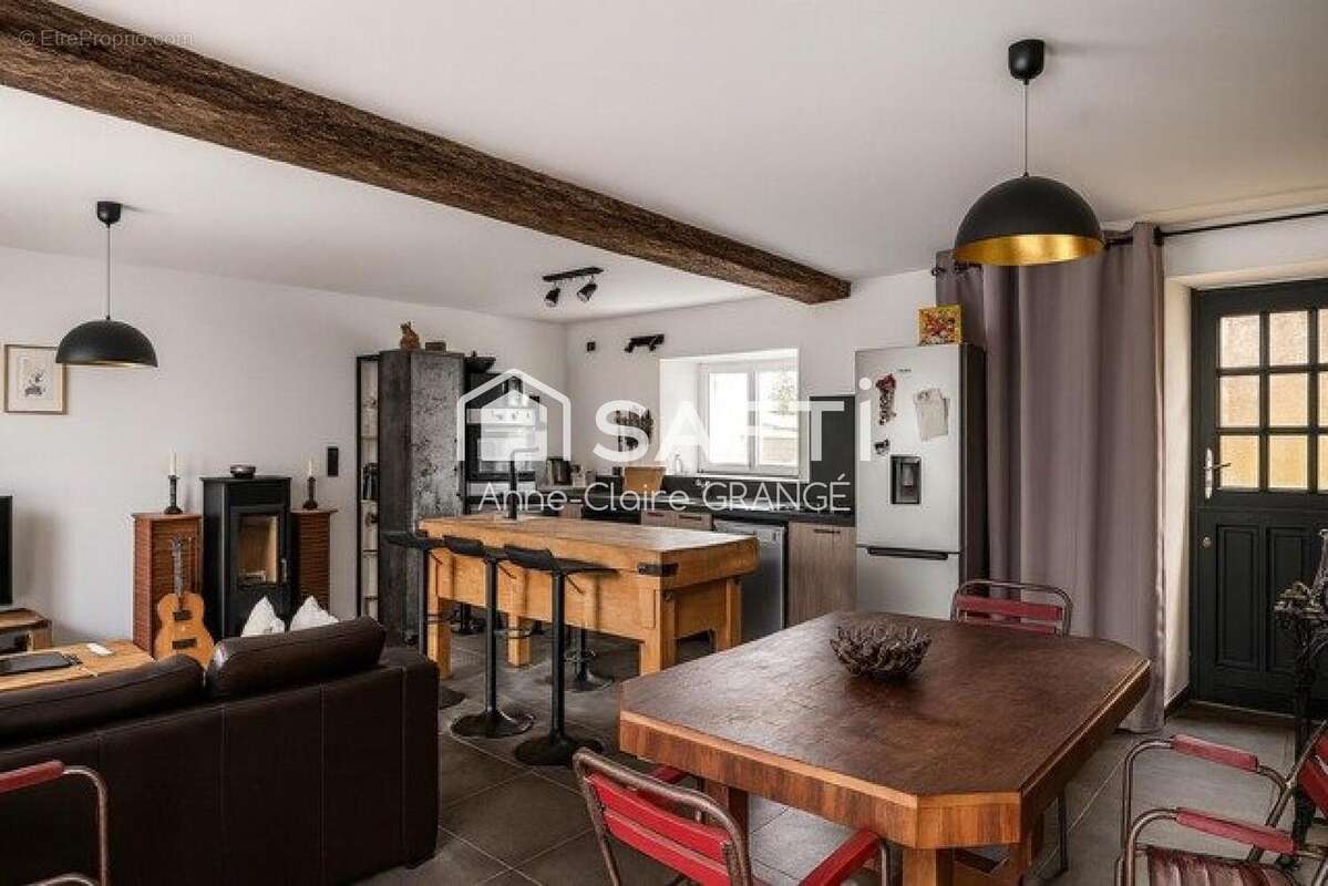 Photo 6 - Maison à CRISSE