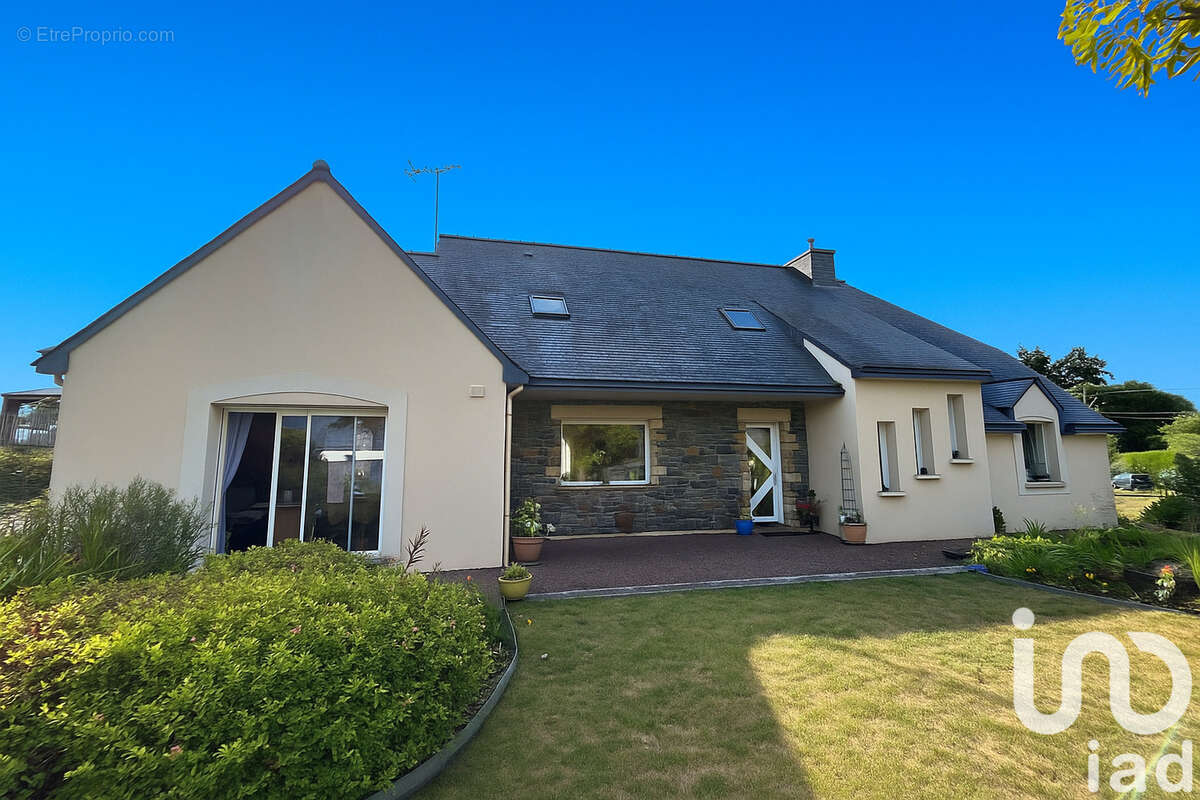 Photo 2 - Maison à GOUDELIN