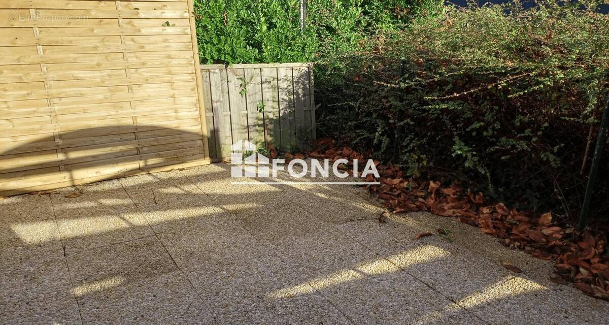 Appartement à CHARTRES-DE-BRETAGNE