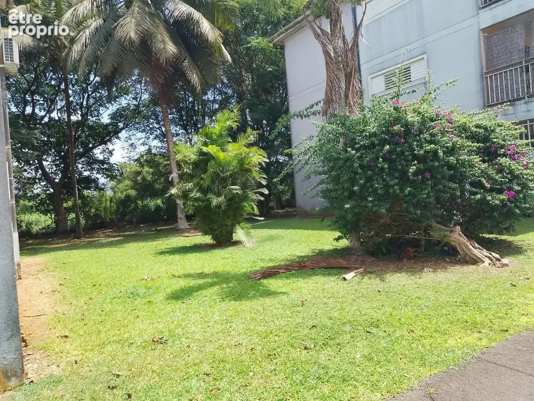 À VENDRE – Appartement T3 en rez-de-chaussée à Bois Rada, Sainte-Rose - photo 1
