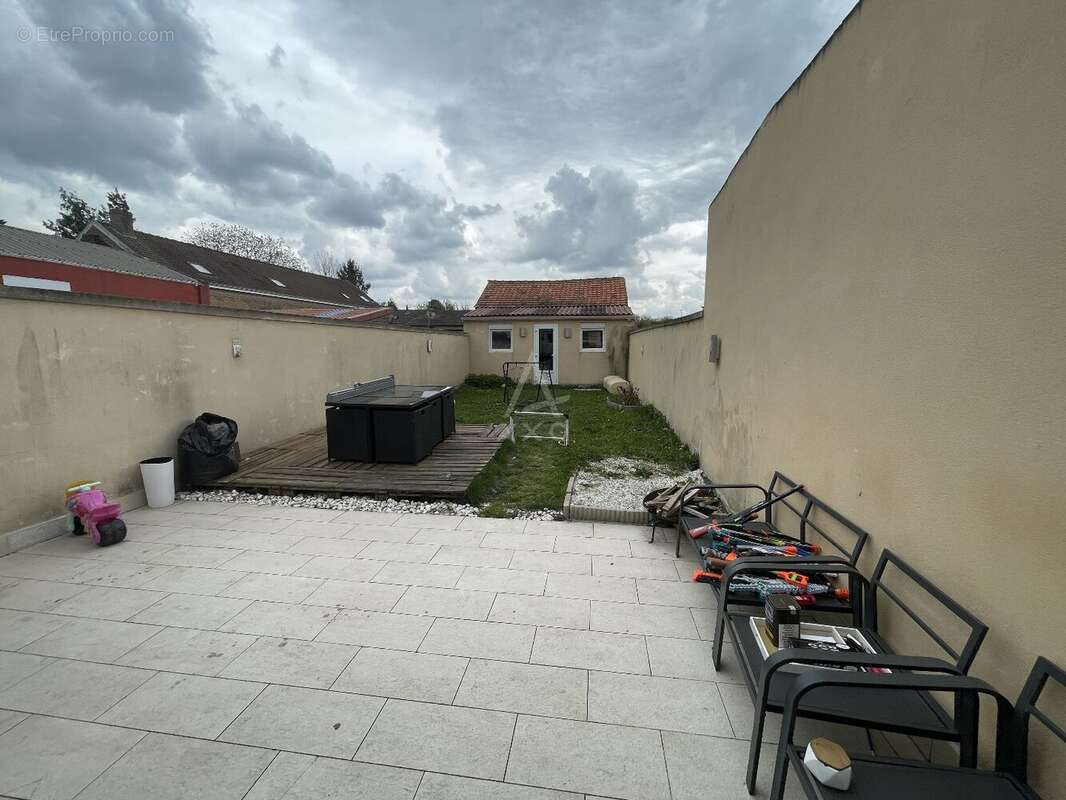 Maison à BILLY-MONTIGNY