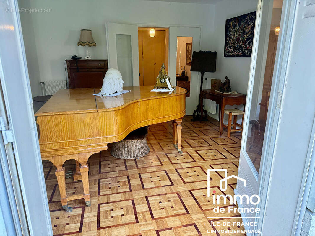 Appartement à VERSAILLES