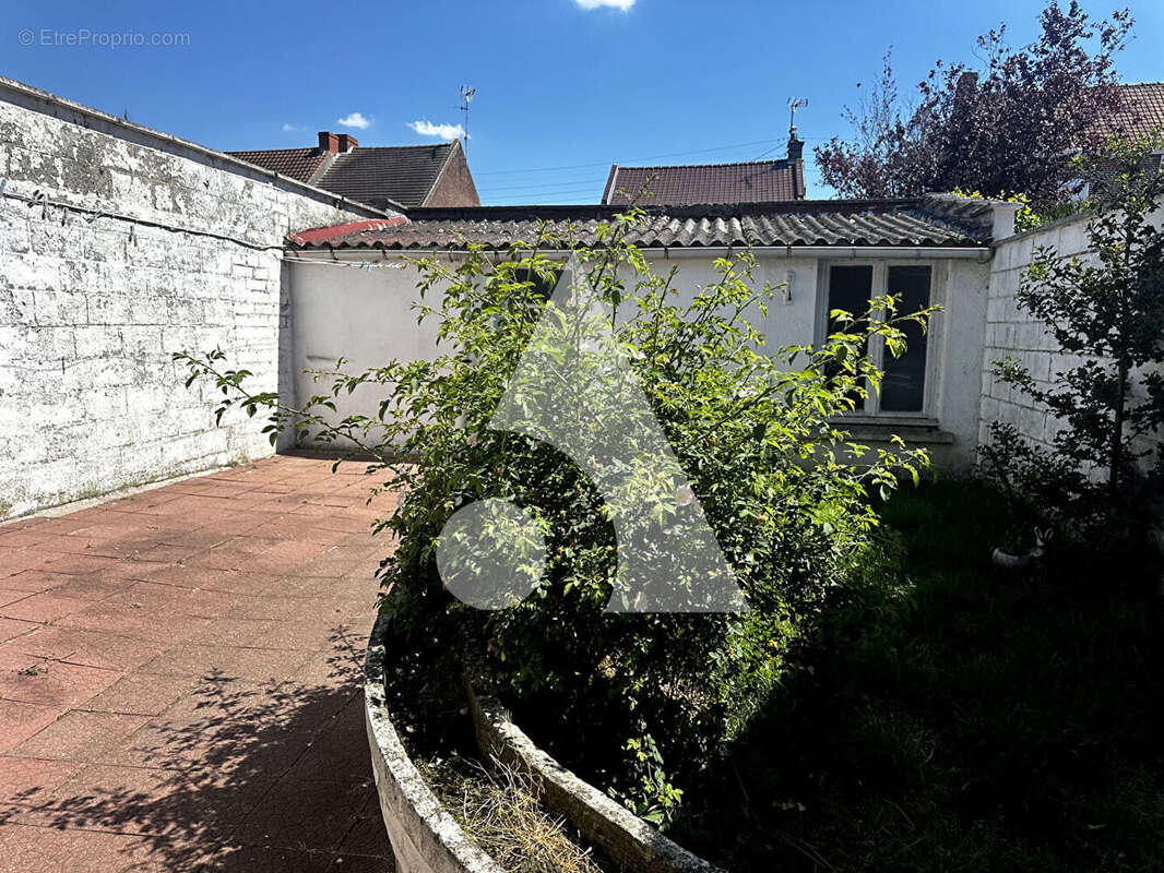 Maison à SOMAIN