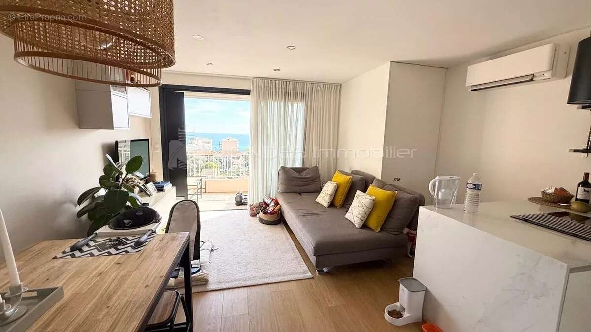Charmant appartement avec vue mer centre de carnoles - photo 7