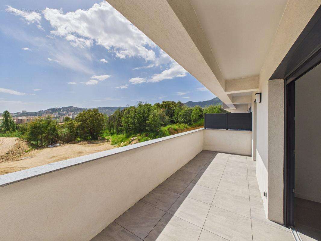 Appartement à AJACCIO