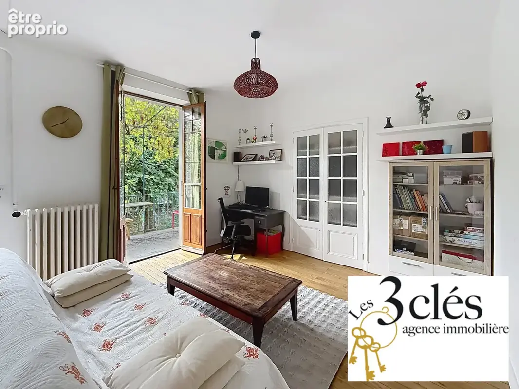 Investissement locatif   2 t3 indépendants + 4 garages   terrain 480 m2 - photo 15
