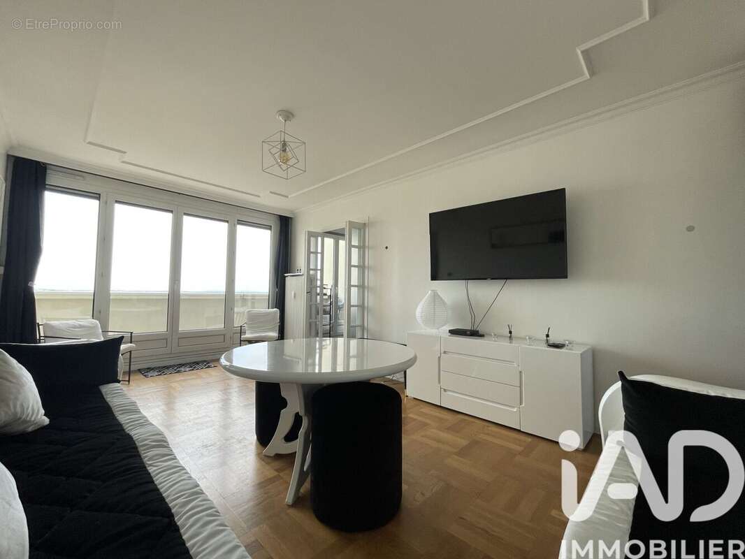 Photo 6 - Appartement à TAVERNY