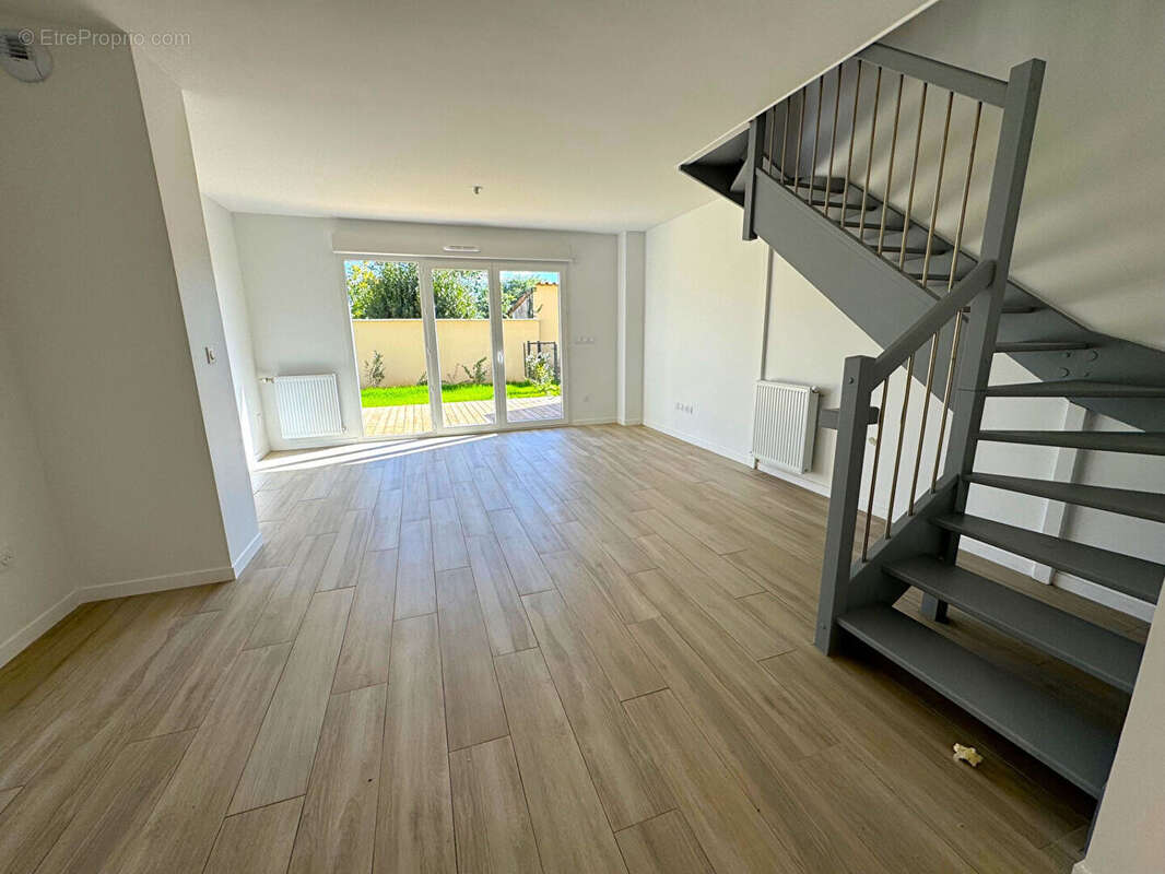 Maison à SAINT-JEAN