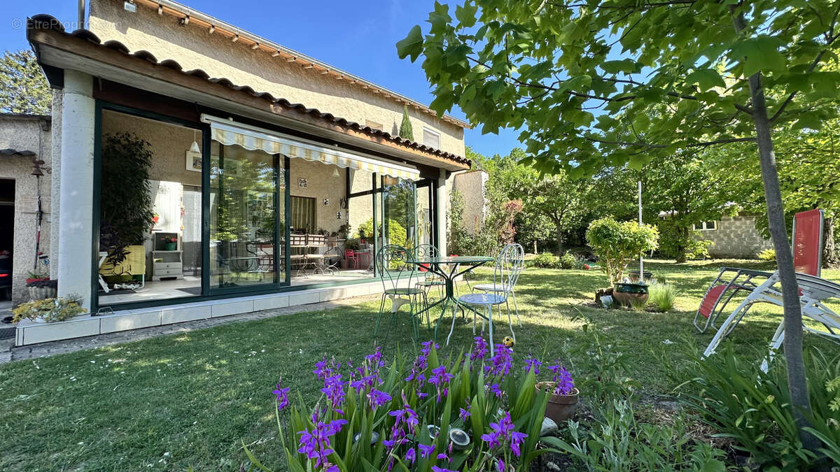 Maison à CHABEUIL