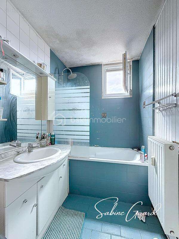 Appartement à ECHIROLLES