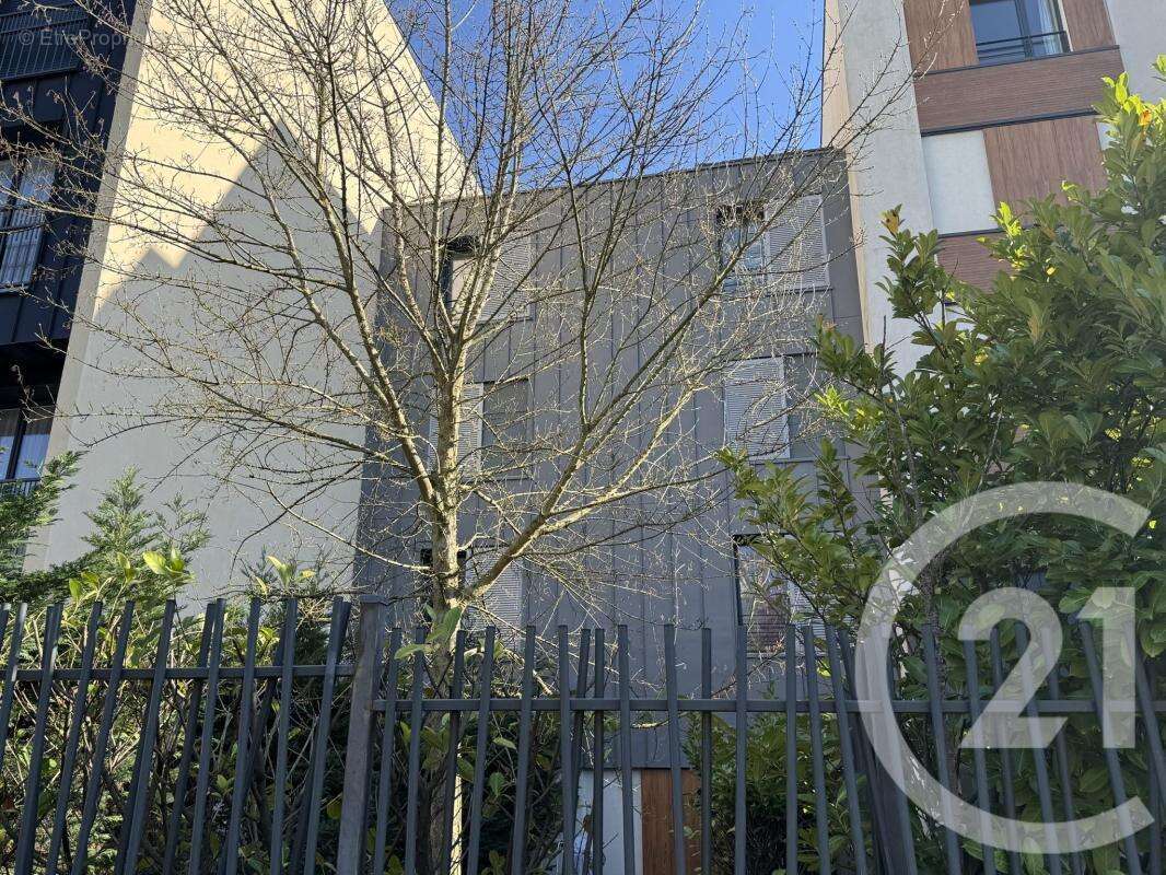 Appartement à NOGENT-SUR-MARNE