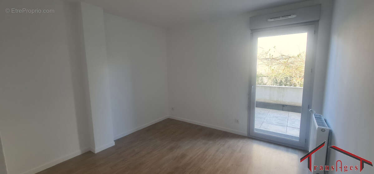Appartement à SAINT-GERMAIN-LES-ARPAJON