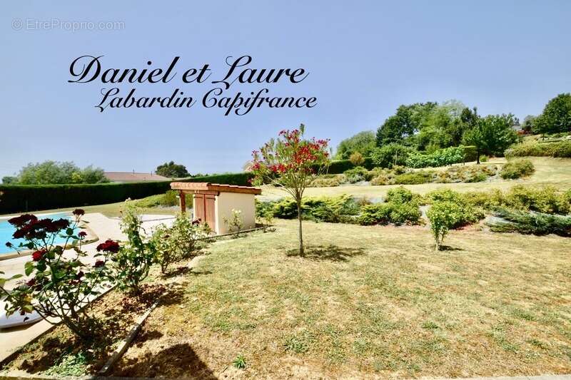 Villa avec piscine de plain pied - 4 chambres - GARAGE - photo 3