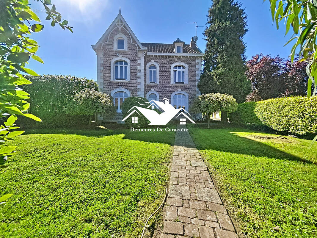 Maison à ANNAY
