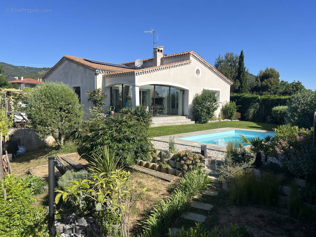 Maison à SAINT-PERAY