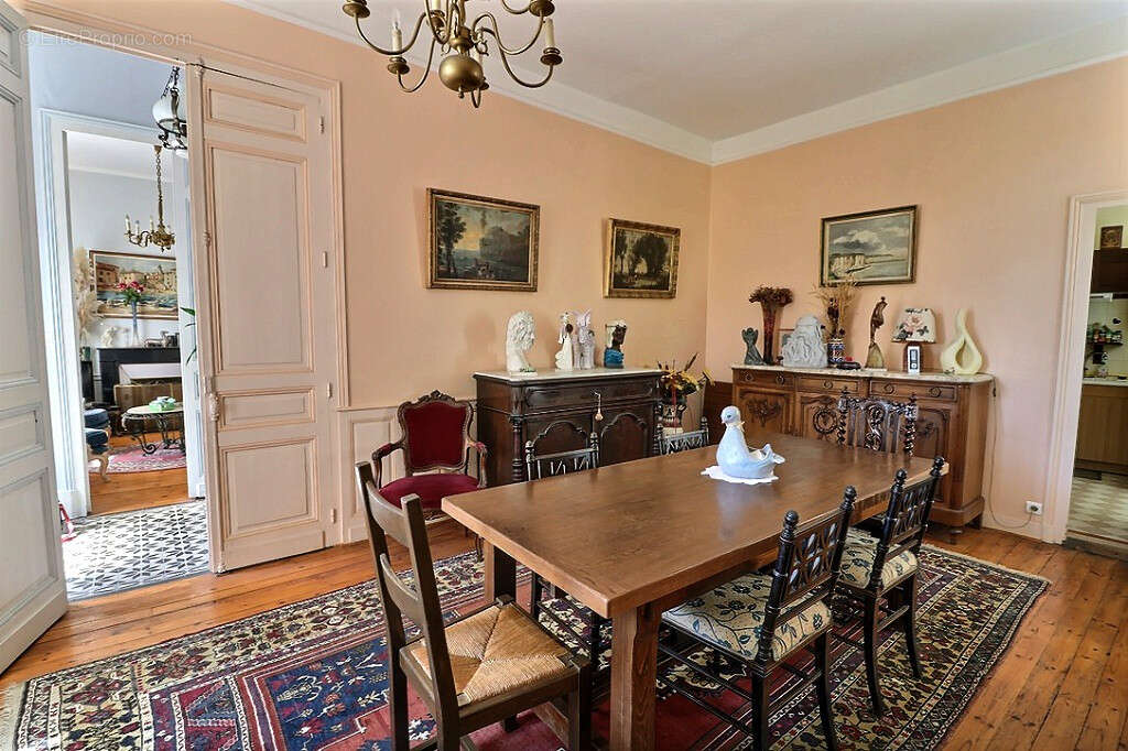 Maison à CHANCELADE