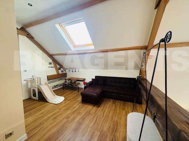 image6 - Maison à LA CHAPELLE-D'AUNAINVILLE