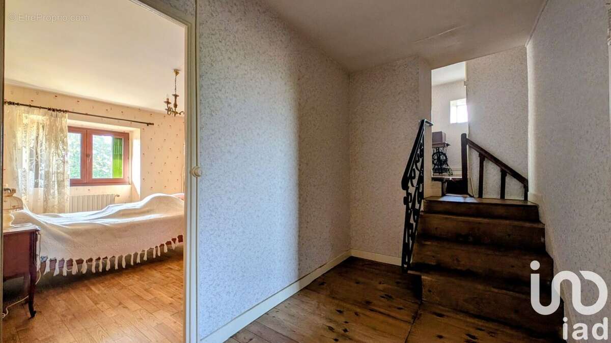Maison 117 m² à Chamboret  - photo 8