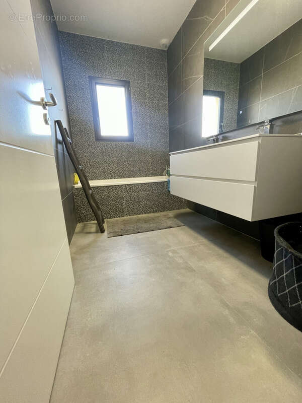 Maison à SALON-DE-PROVENCE