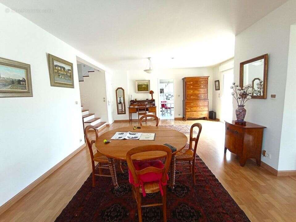 Maison à BIEVILLE-BEUVILLE