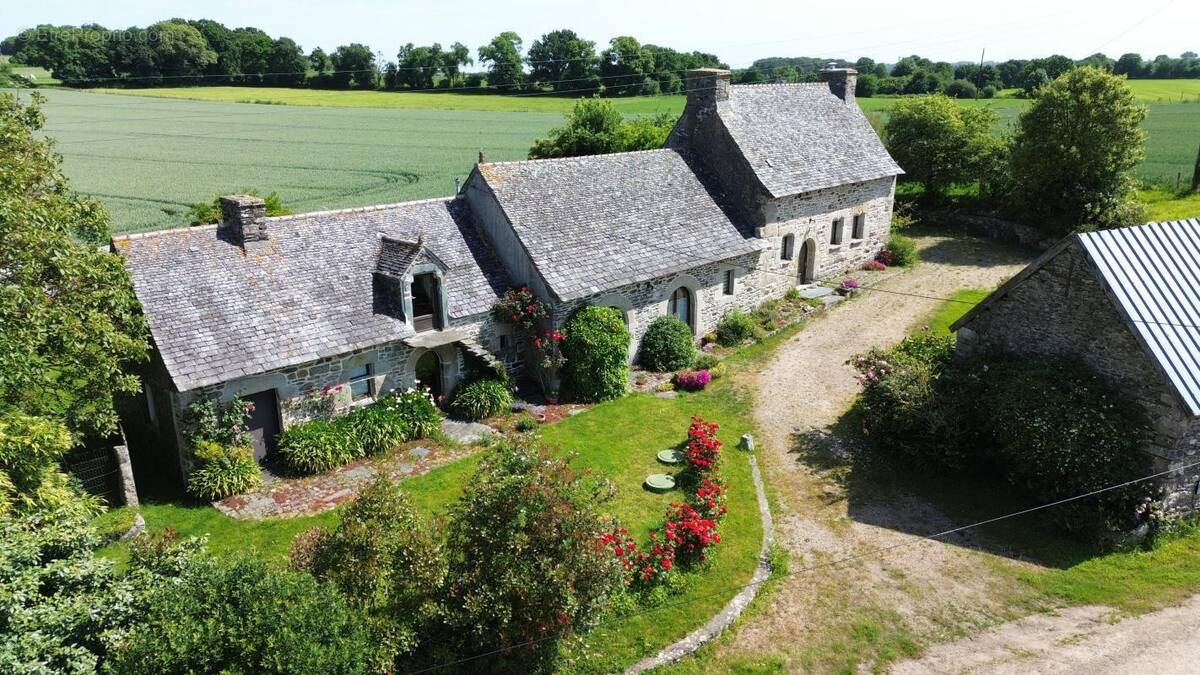 Maison à LANMEUR