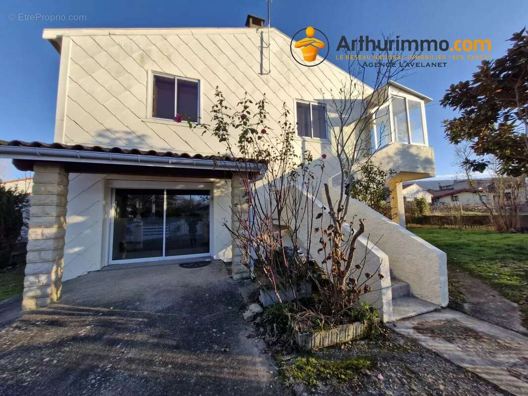 Maison à LAROQUE-D'OLMES