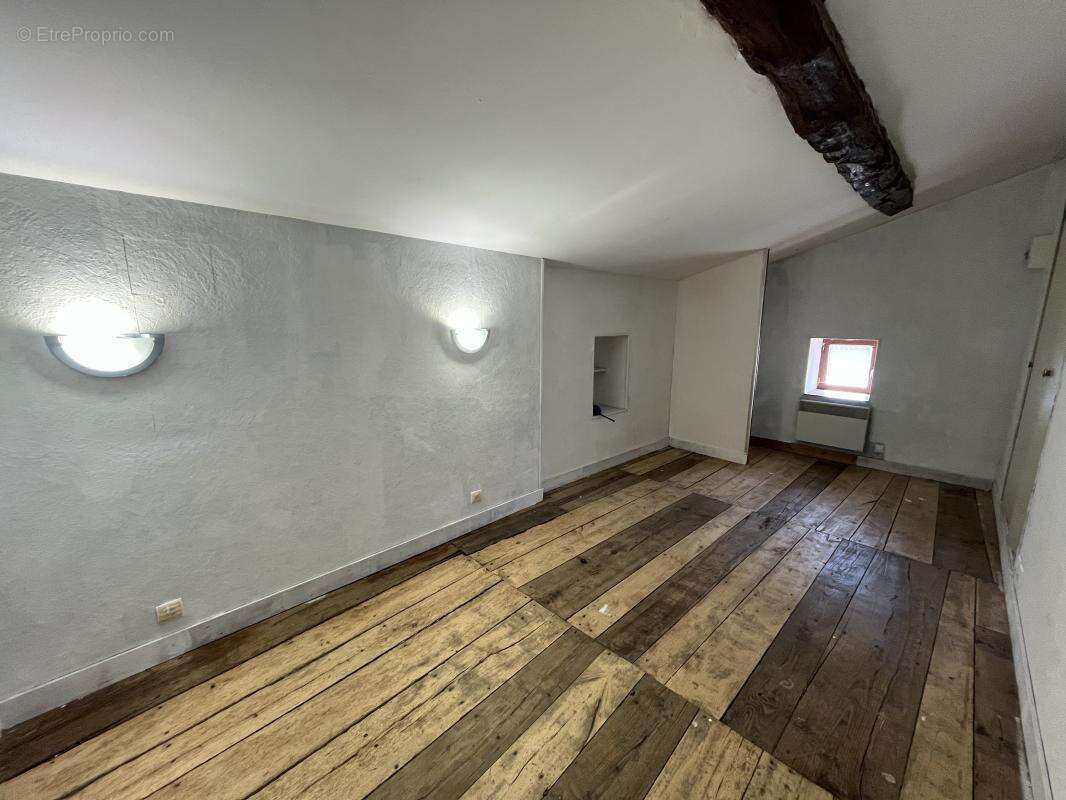 Maison à COGNAC-LA-FORET