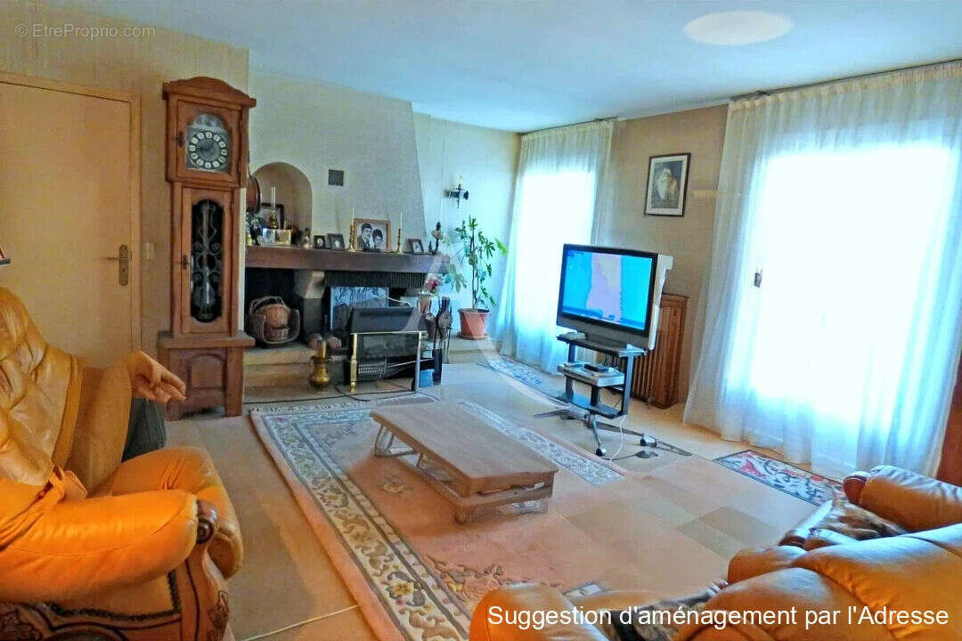 Maison à NEUILLY-SUR-MARNE