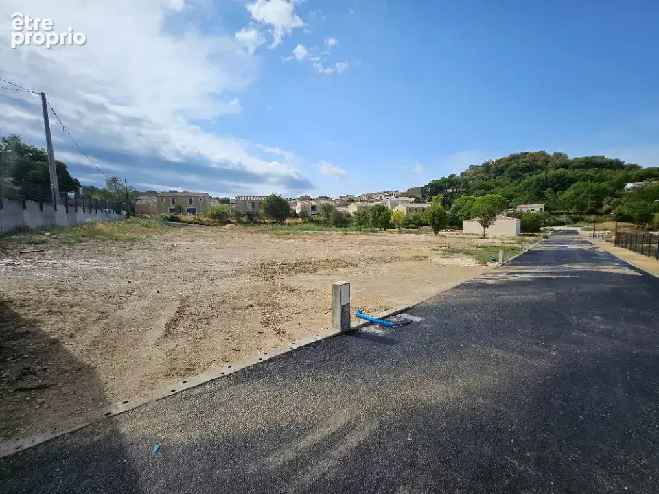 Terrain 400 m² à Rognes  - photo 4