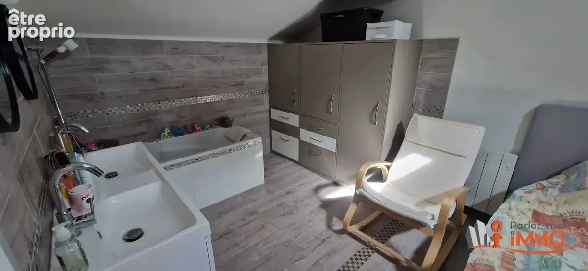 Maison à vendre Saint-Genis-Laval - photo 10