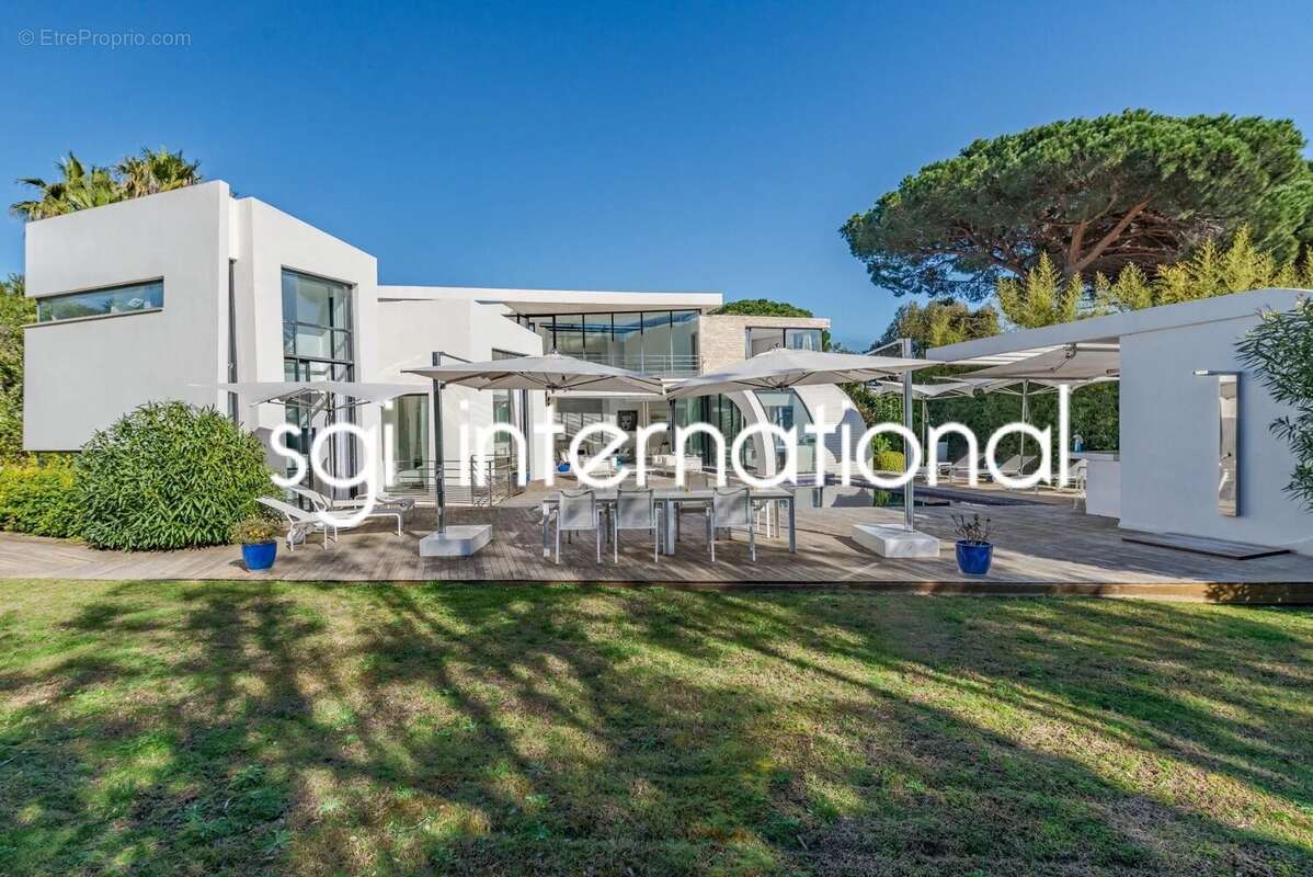 Maison à RAMATUELLE