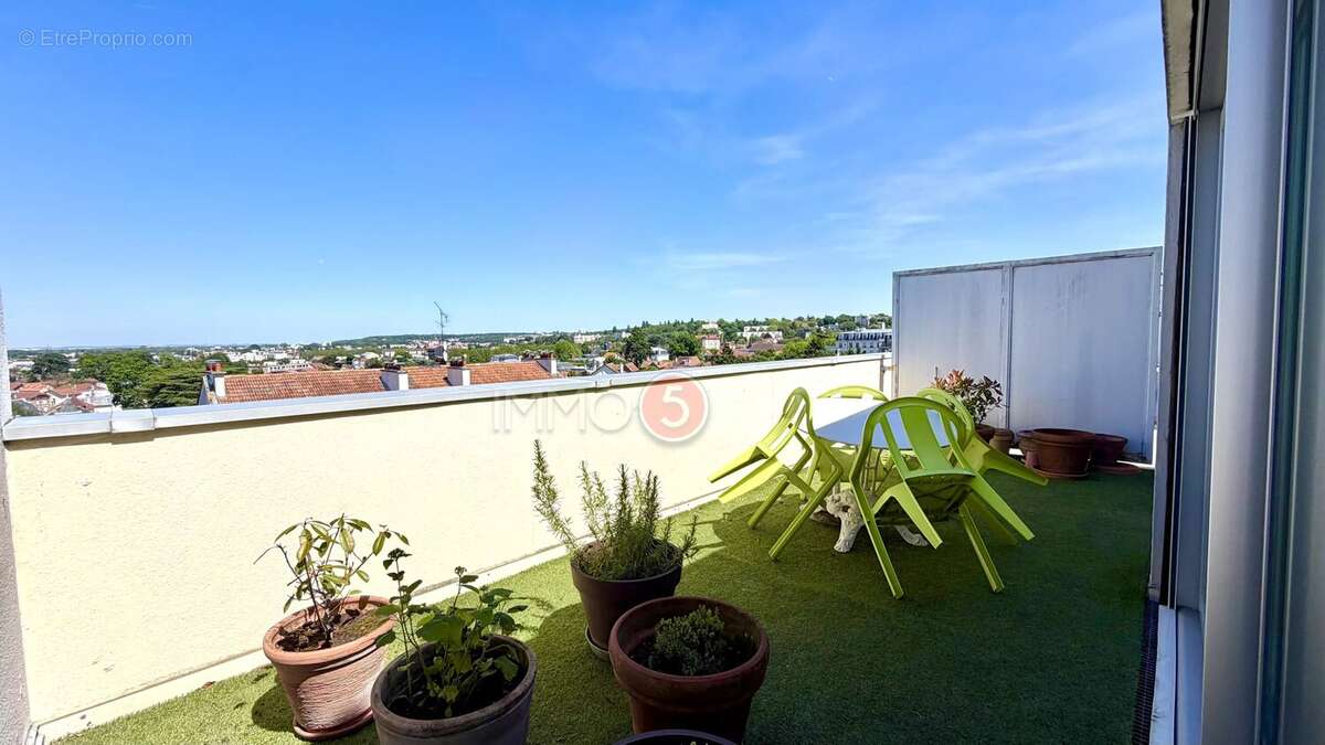 Appartement à LE RAINCY
