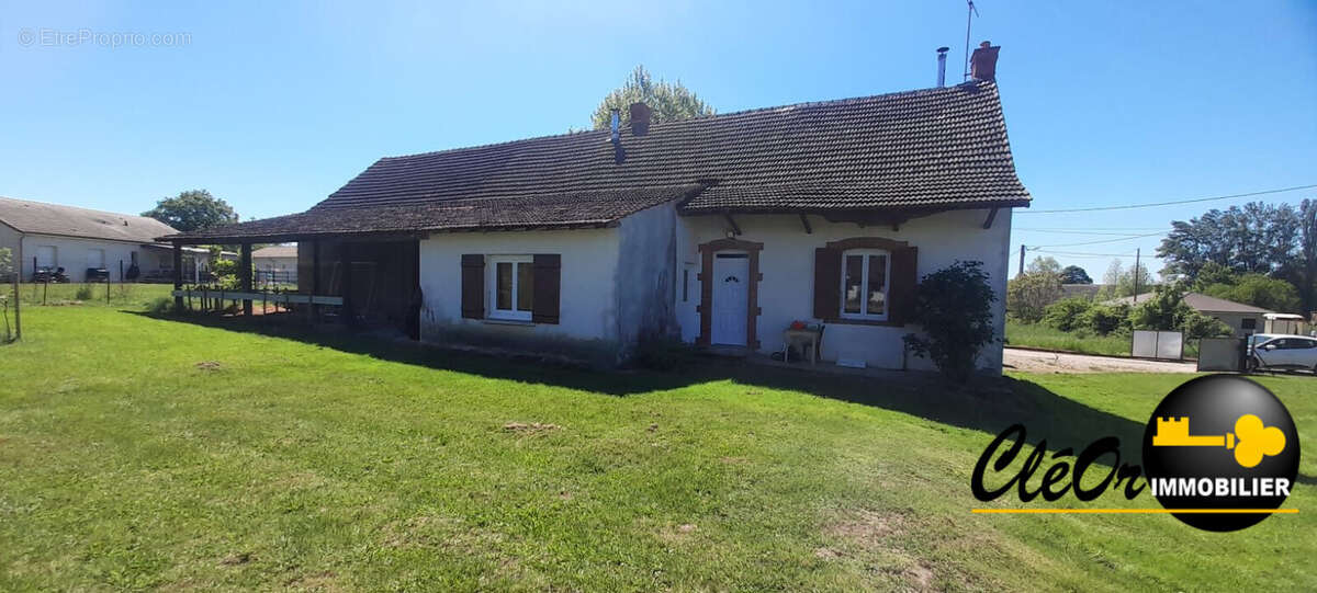 Maison à SIMANDRE