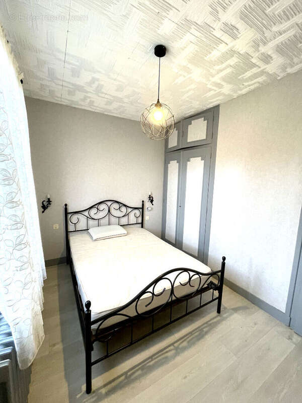 Maison à BETZ-LE-CHATEAU