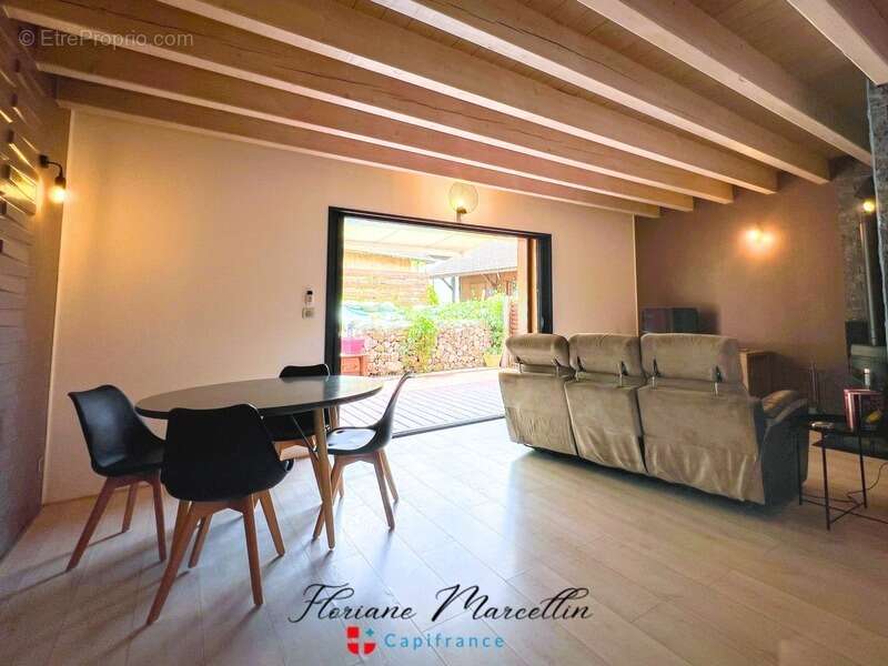 Maison à BONNEVILLE