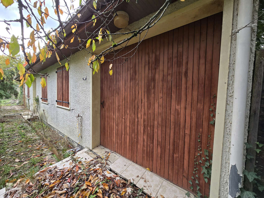 Maison à SAINT-MAURICE-LES-BROUSSES