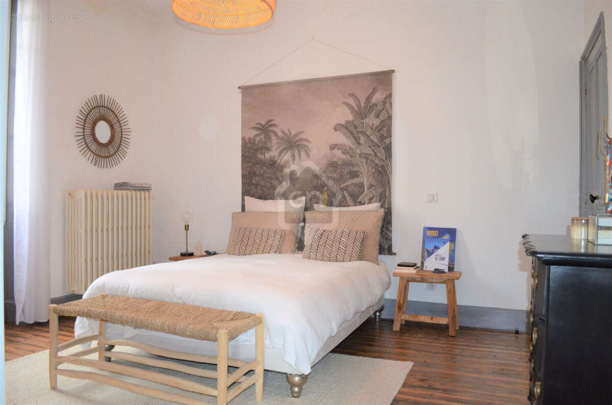 SARRIANS Villa avec piscine sur 1106 m² de terrain - photo 9