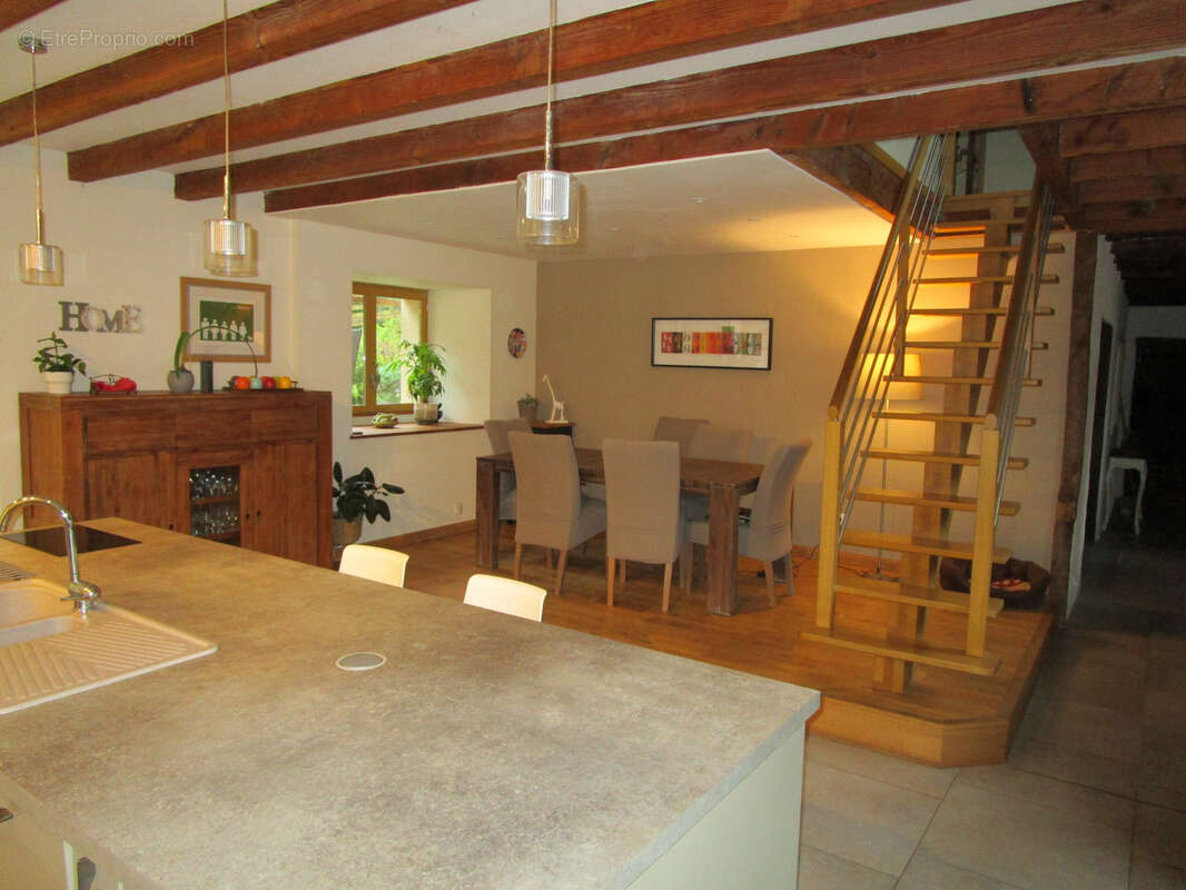 Maison à CLEGUEREC