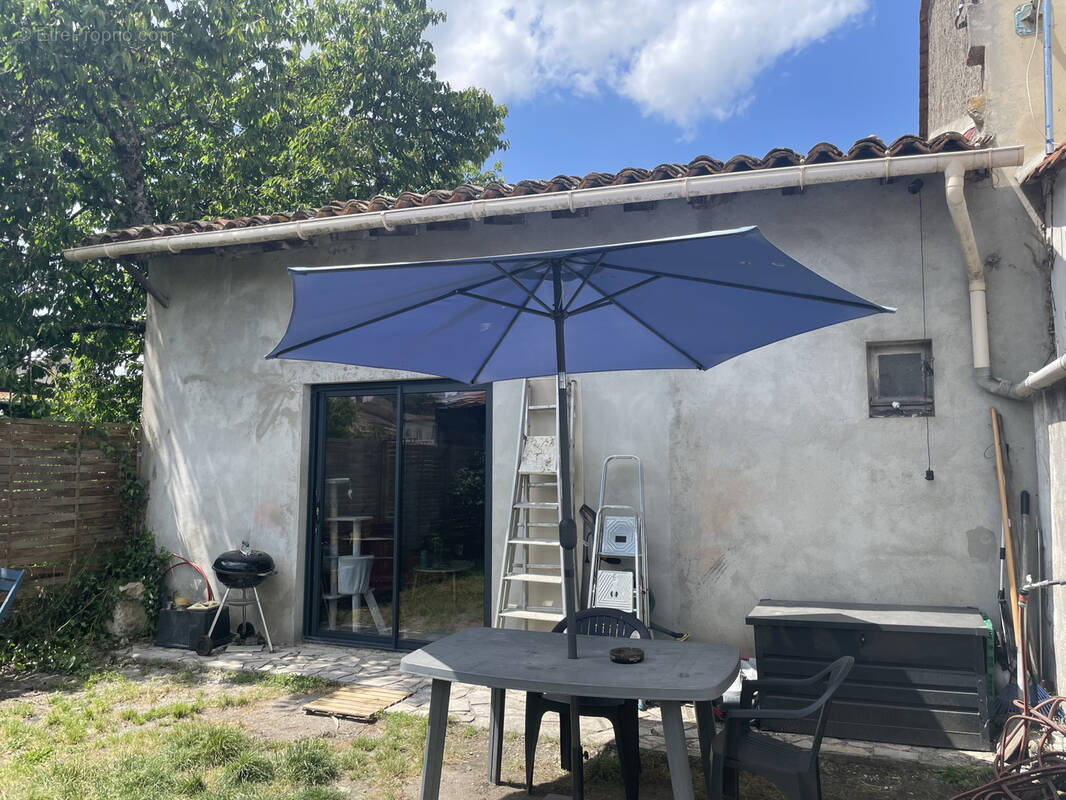 Maison à CASTILLON-LA-BATAILLE