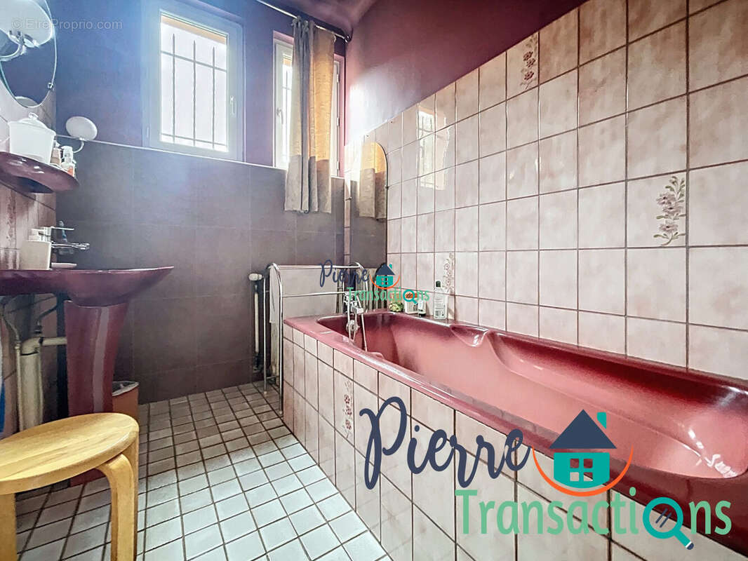 Maison à VILLEQUIER