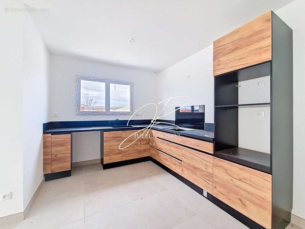 Photo 4 - Maison à NISSAN-LEZ-ENSERUNE