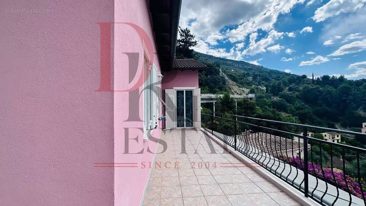 Maison à MENTON