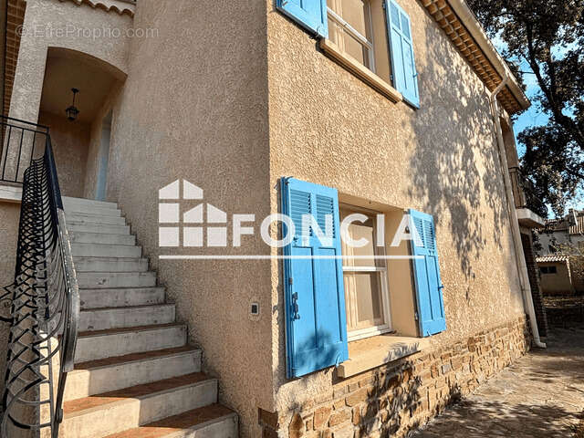 Maison à LA LONDE-LES-MAURES